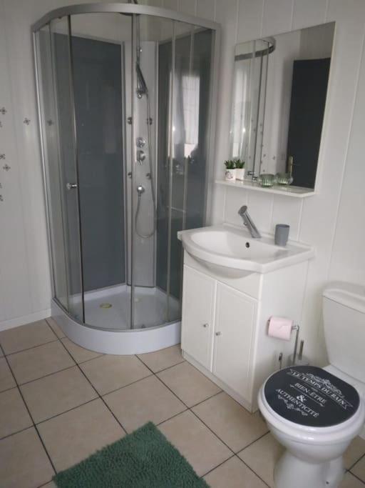 Appartement Cosy Avec Terrasse Vaux-Sur-Seine Eksteriør bilde